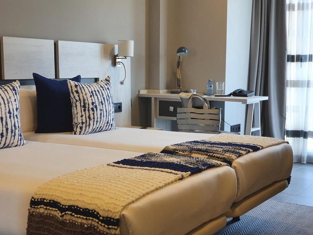 Apartahotel 5Dos5 奥维耶多 外观 照片